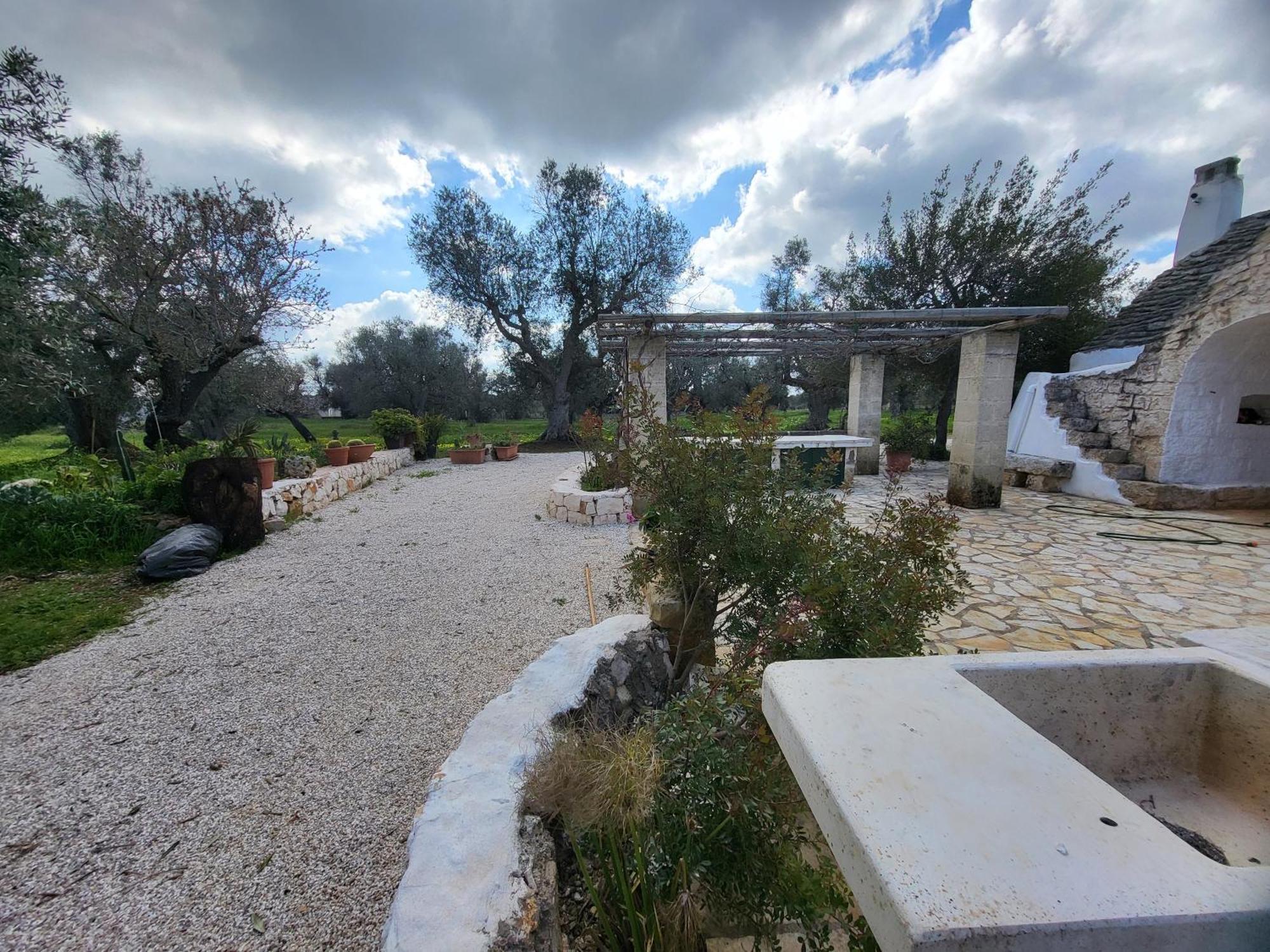 Trullo Incantevole Ostuni Luaran gambar