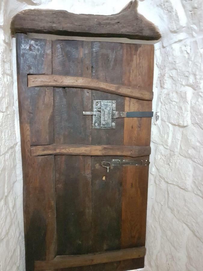 Trullo Incantevole Ostuni Luaran gambar
